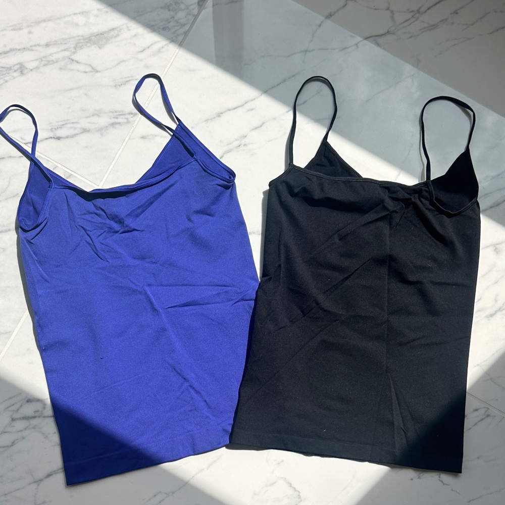 SHIMERA bundle of 2 V Neck Women's Blue and Black Tops - Picture 2 of 4